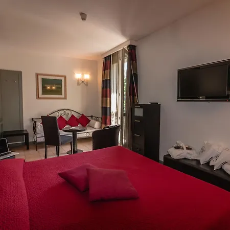 Helvetia Thermal 4*