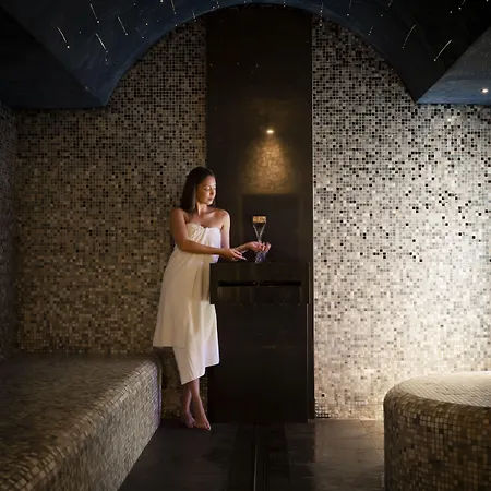 Hotel Helvetia Thermal 4s 4*