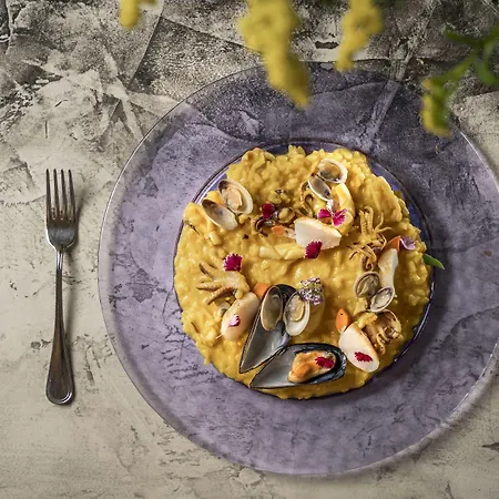 Helvetia Thermal 4s Отель 4*